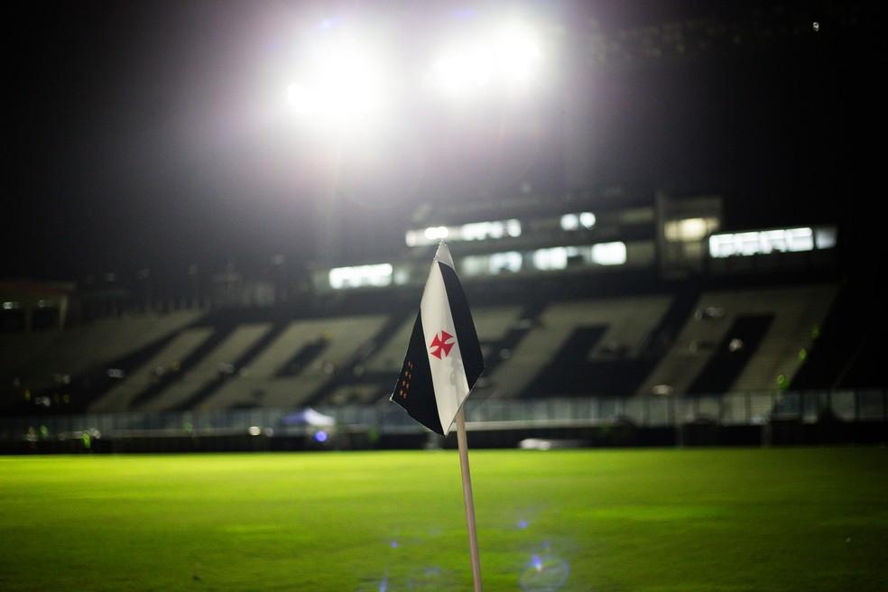 Bandeira do Vasco em São Januário — Foto: Matheus Lima/Vasco