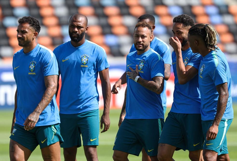Neymar treino Seleção Houston — Foto: Troy Taormina/Reuters