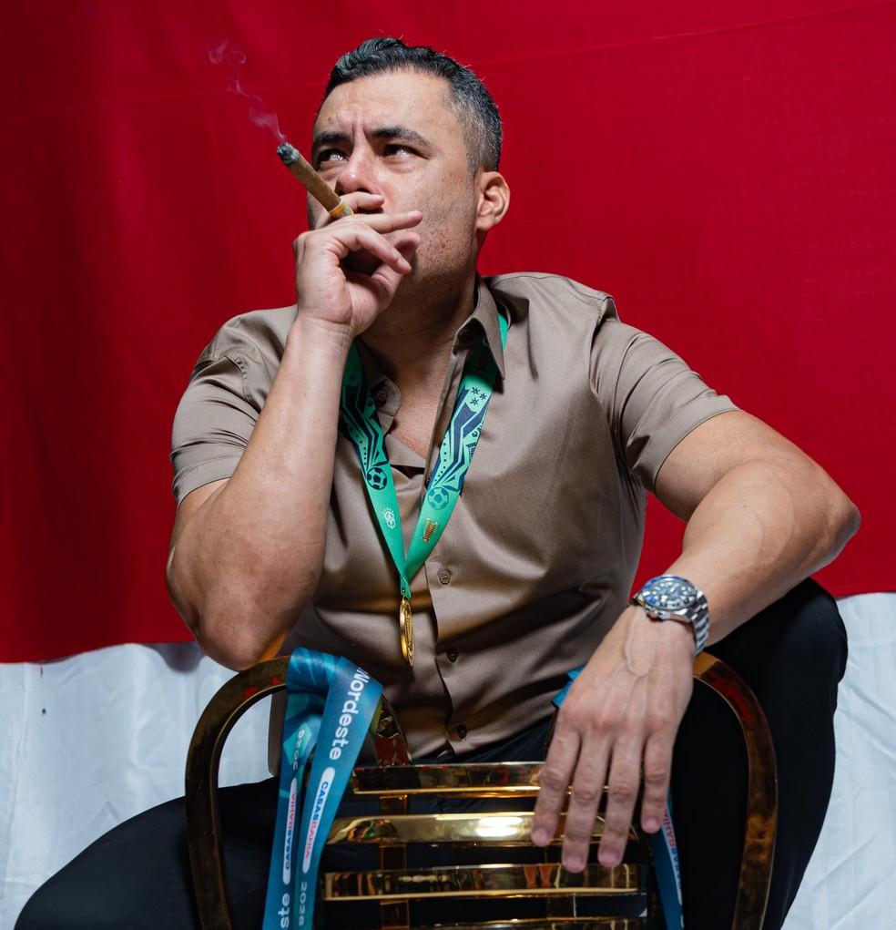 Jair Ventura depois de conquistar a Copa do Nordeste — Foto: Yuri Couto/EC Vitória