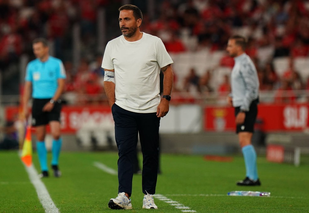 Conheça Vasco Matos, técnico português que negocia com o Vasco