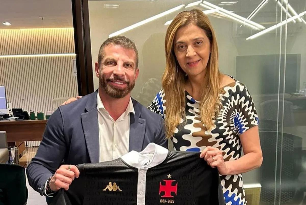 Empresa aérea de Lamacchia informa que não cederá avião para levar o Vasco para jogo contra o Vitória em razão da briga jurídica