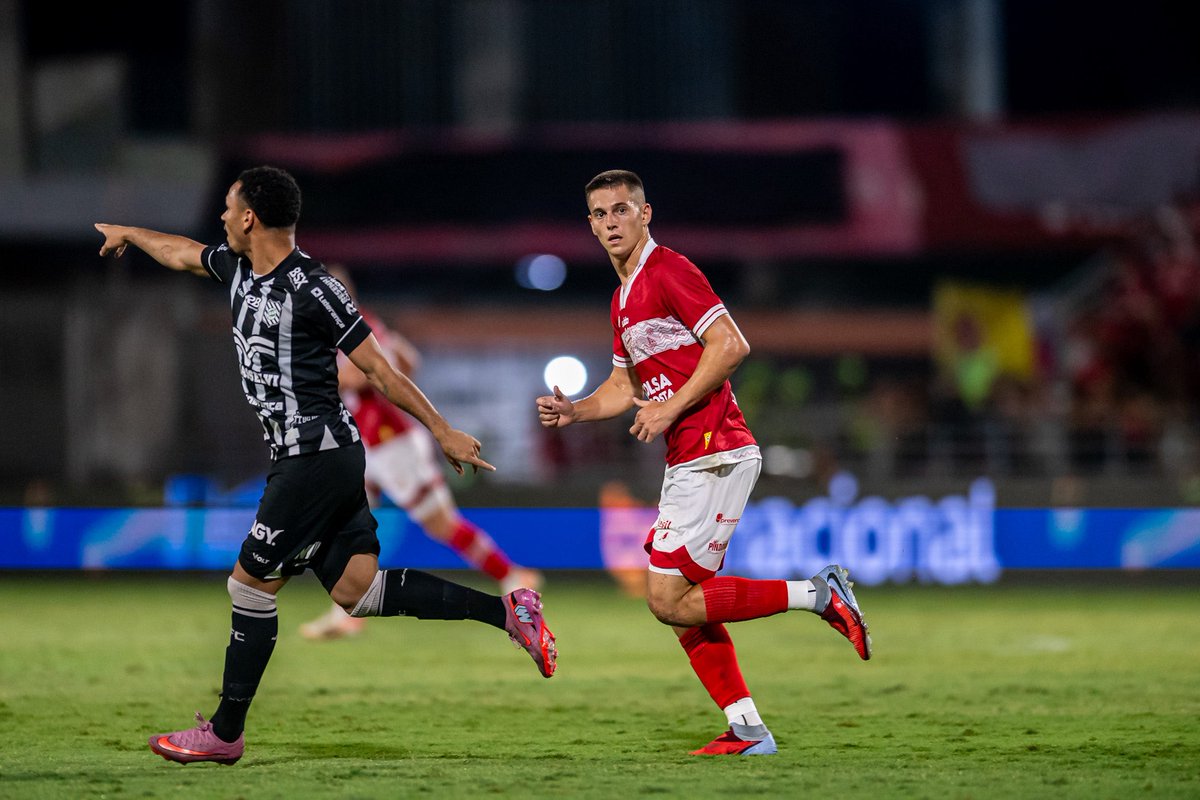 Guilherme Estrella está de saída do CRB e retornará ao Vasco
