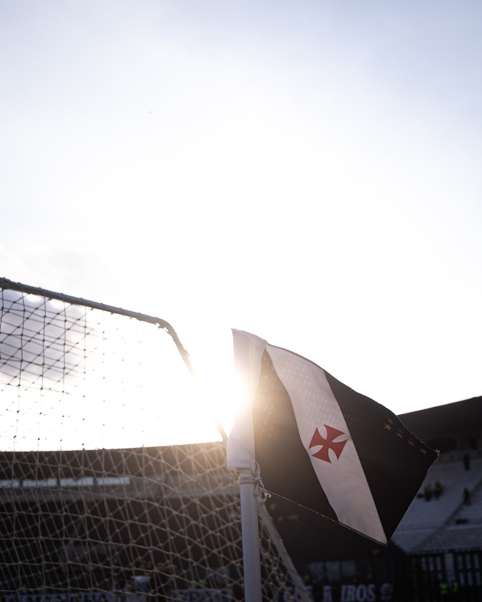 Interventora faz primeira reunião com executivos da SAF do Vasco e ouve demandas do futebol