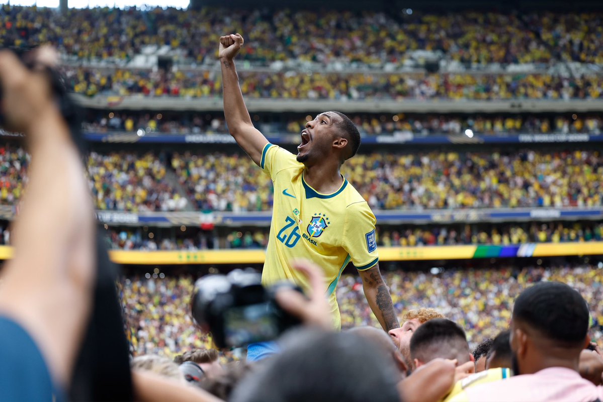 Rayan: 'Isso é Brasil! Todos em um só caminho'