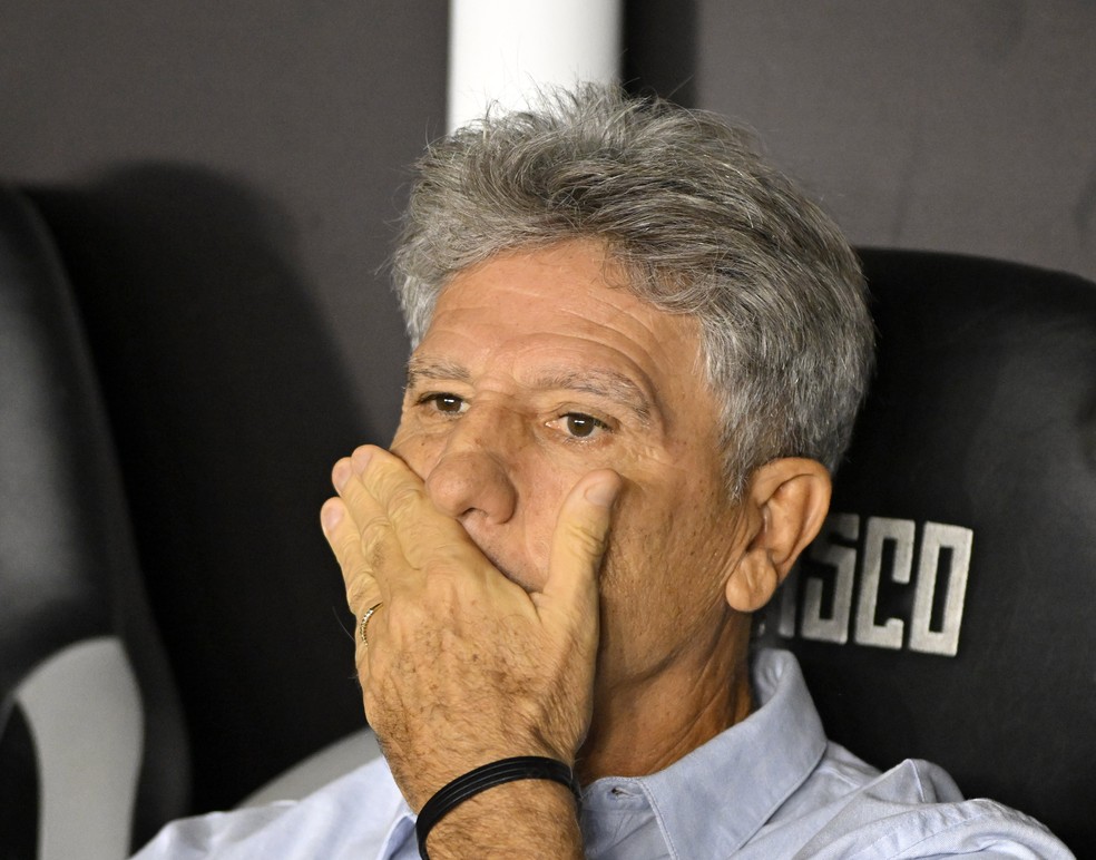 Vasco avalia demitir Renato Gaúcho